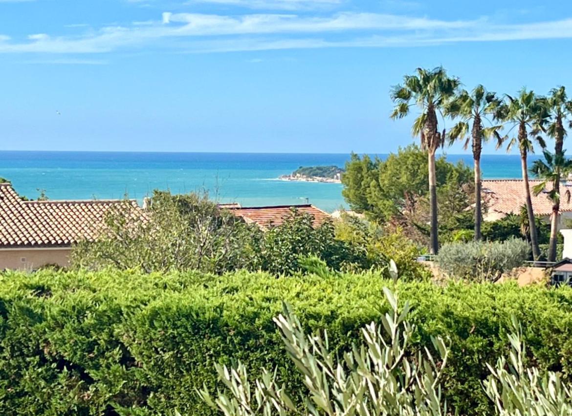 Appartement Sanary Vue Mer Au Calme Buitenkant foto