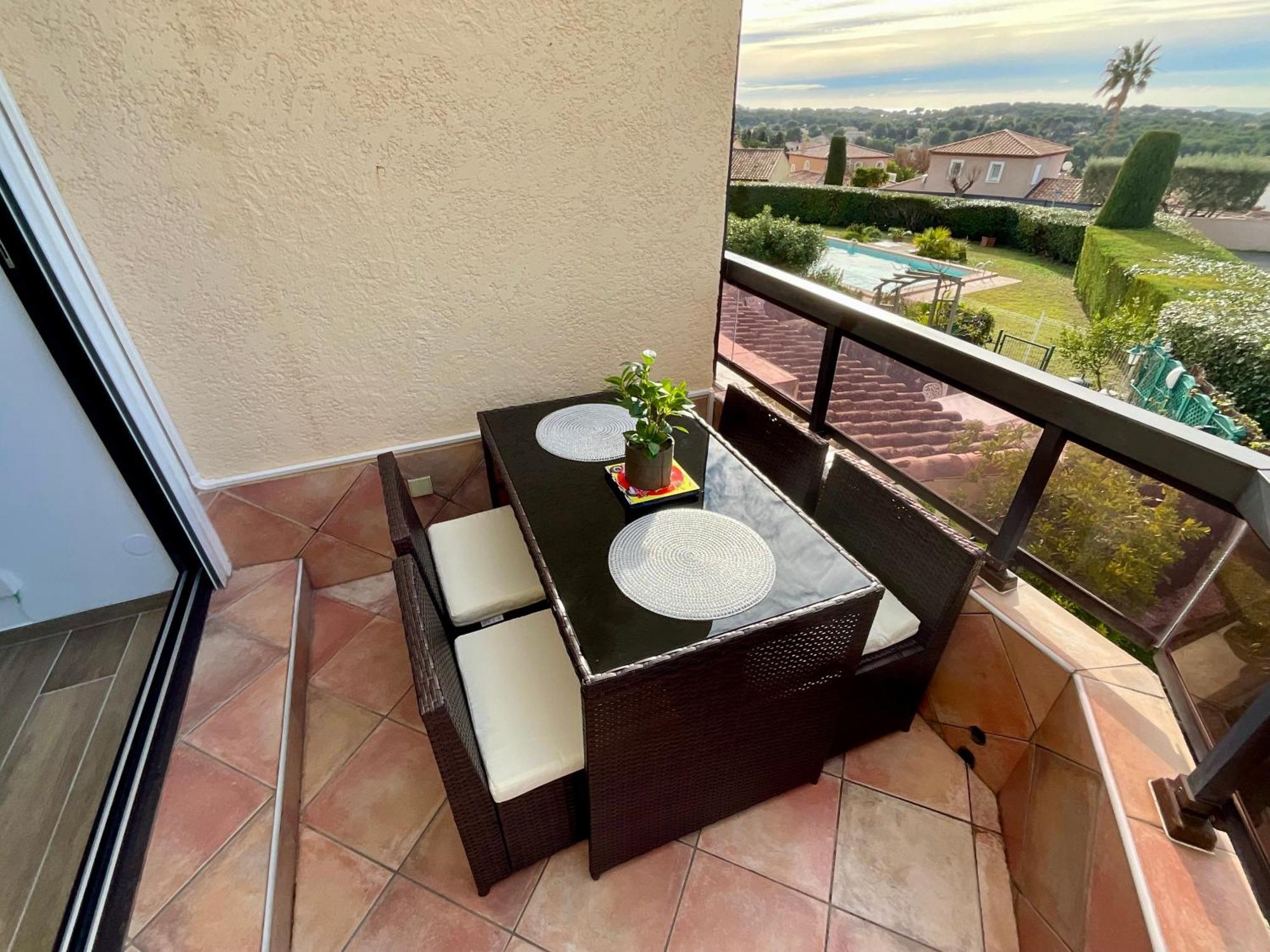 Appartement Sanary Vue Mer Au Calme Buitenkant foto